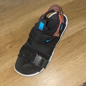 Nike Canyon Outdoor Sandals